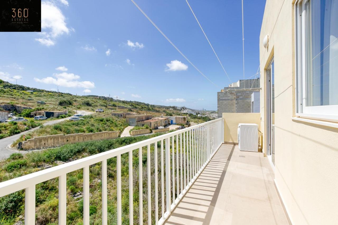 Lux Sea Front Penthouse With Breathtaking Views In St Pauls By 360 Estates Apartment St. Paul's Bay Exterior photo